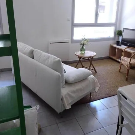 Appartement For 2 People Aix-les-Bains